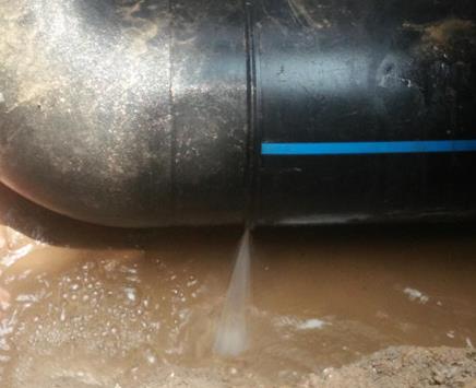 明光楼顶渗水维修公司为大家分享下明光卫生间漏水维修修补技术!